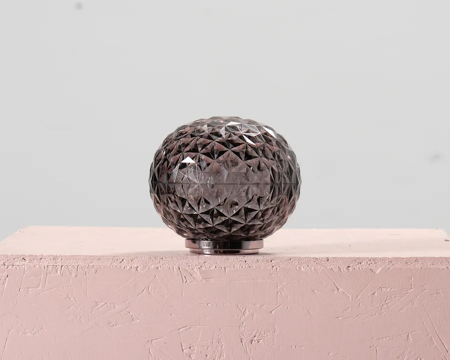 Kartell Mini Planet pöytävalaisin Smoke