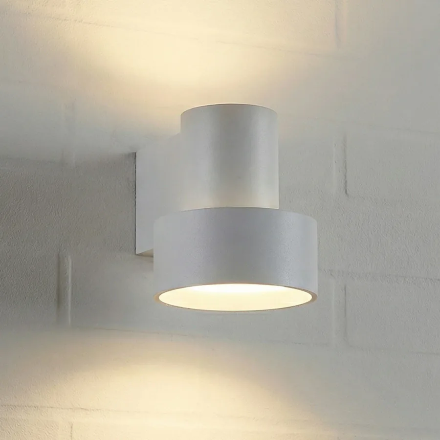 Elune LED-ulkoseinälamppu, vaaleanharmaa, IP44, ylös/alas - Lucande - Moderni